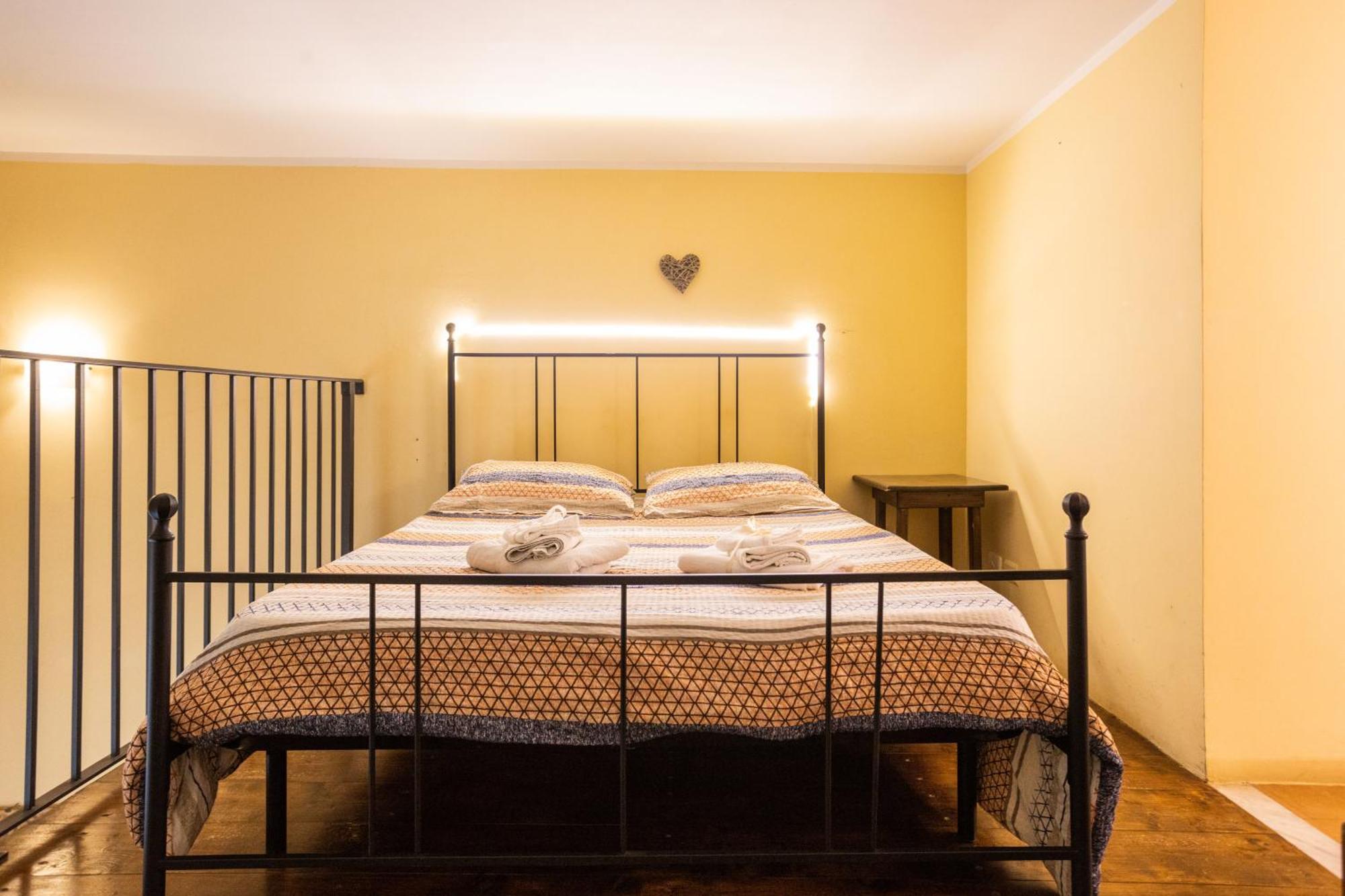 Hola House Kalsa Apartamento